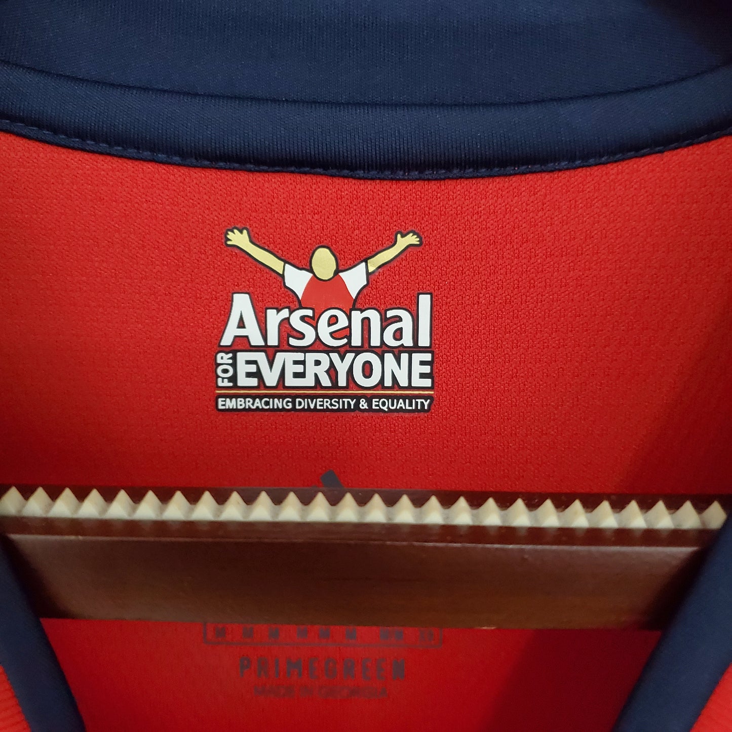 Camiseta Arsenal retro 2021-2022
