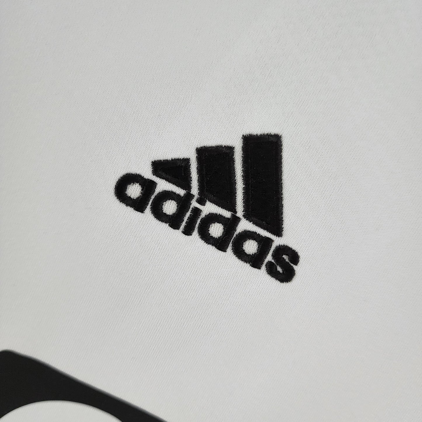Camiseta Manchester United Away 2022/23