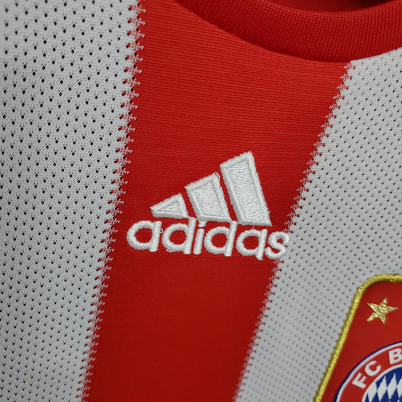 Camiseta Bayern Munich Retro 2010/11