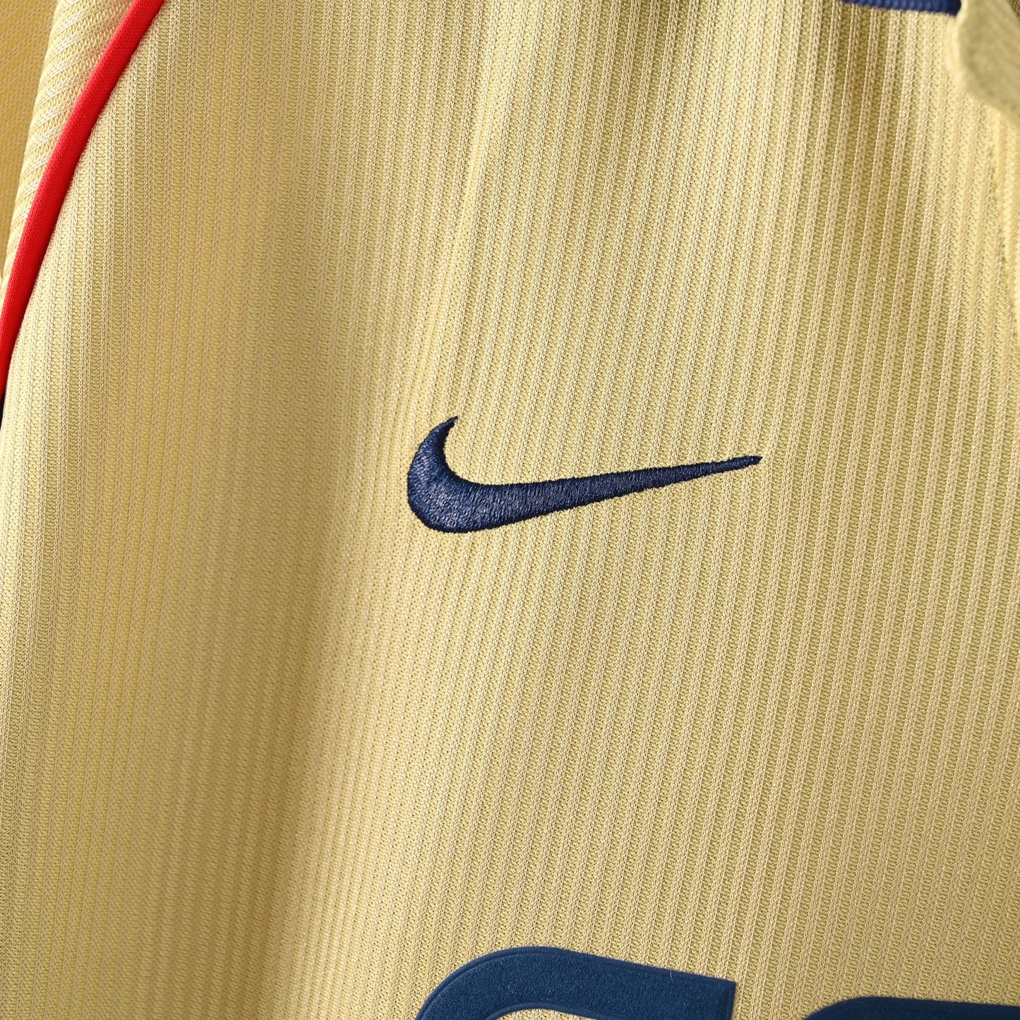 Camiseta Arsenal retro 2001-2002 segunda equipación