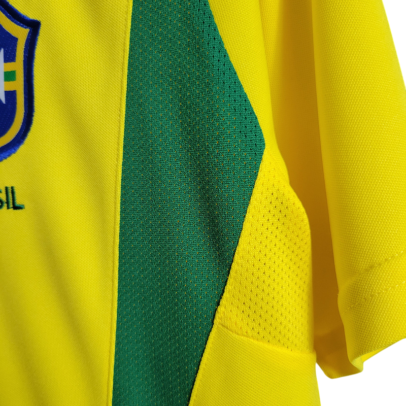 Camiseta Brasil retro 2002
