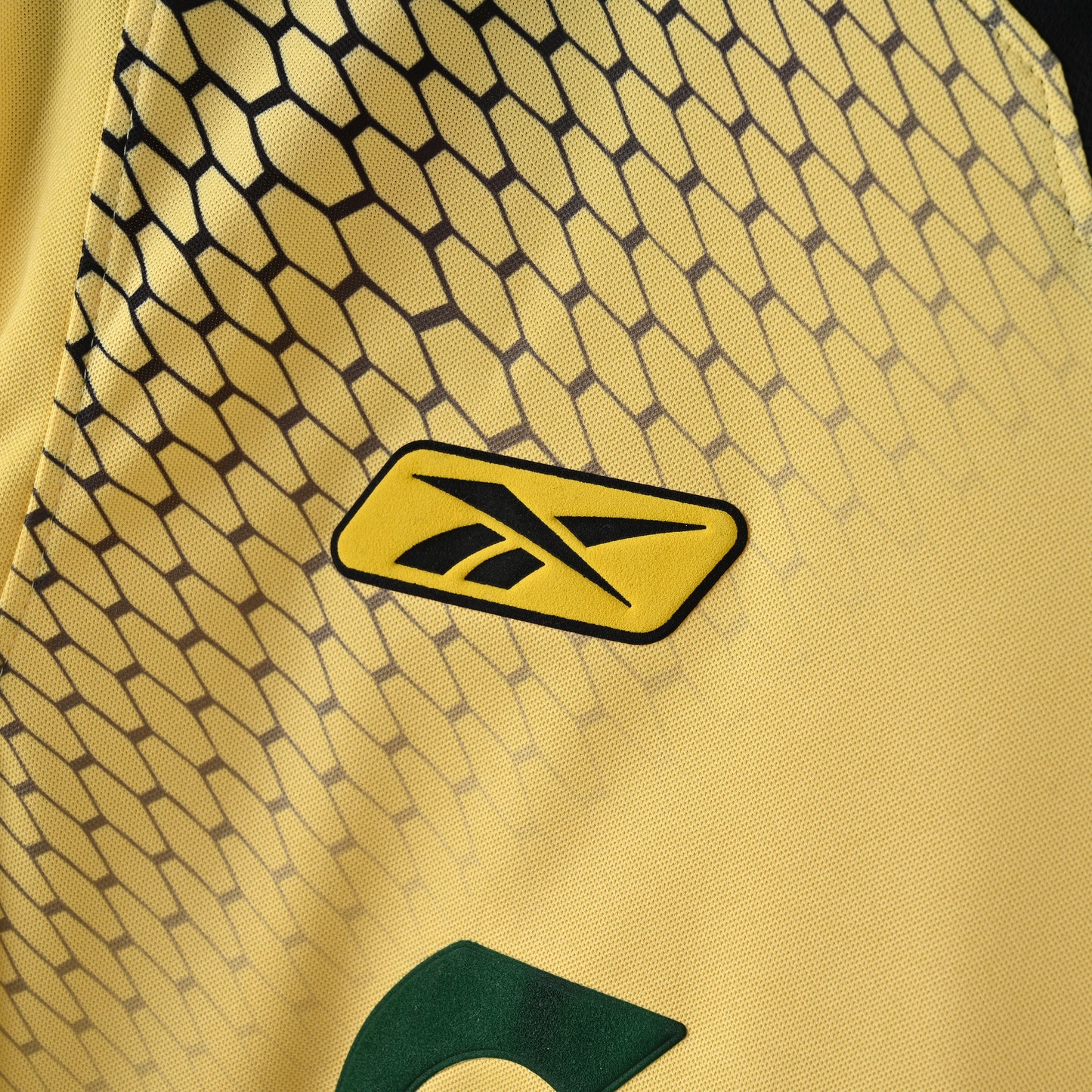 Camiseta Liverpool Away 2004/05