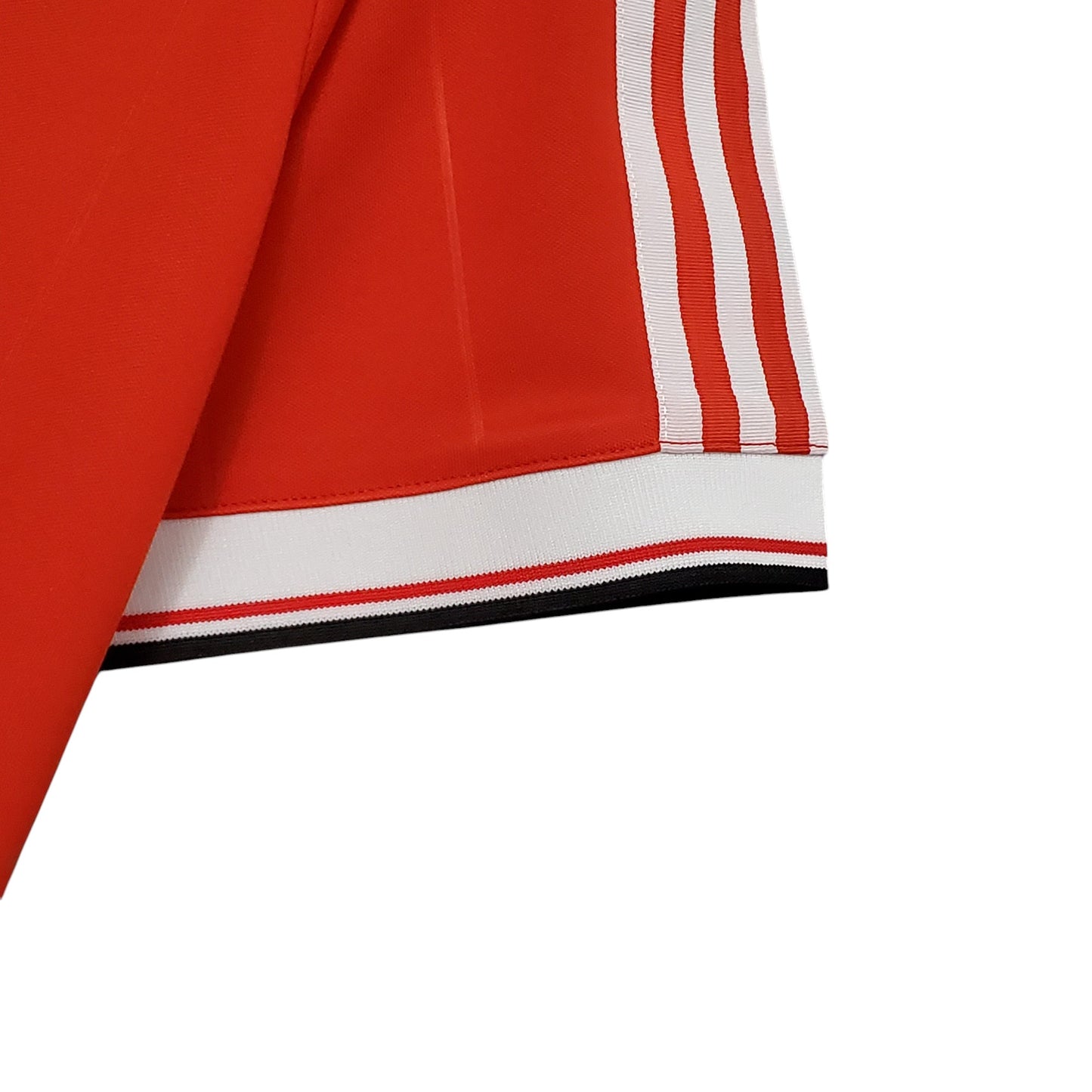 Camiseta Manchester United 1983/84