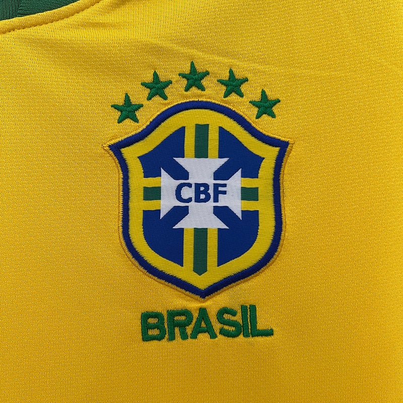 Camiseta Brasil retro 2010