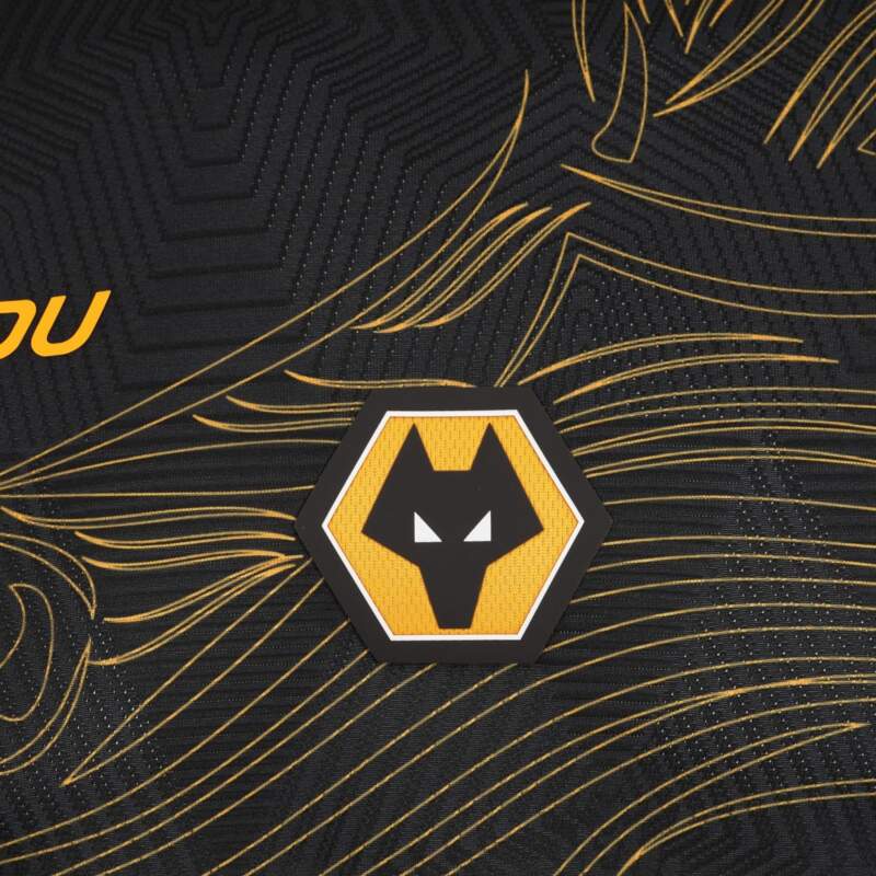 Camiseta Wolverhampton segunda equipación 24-25