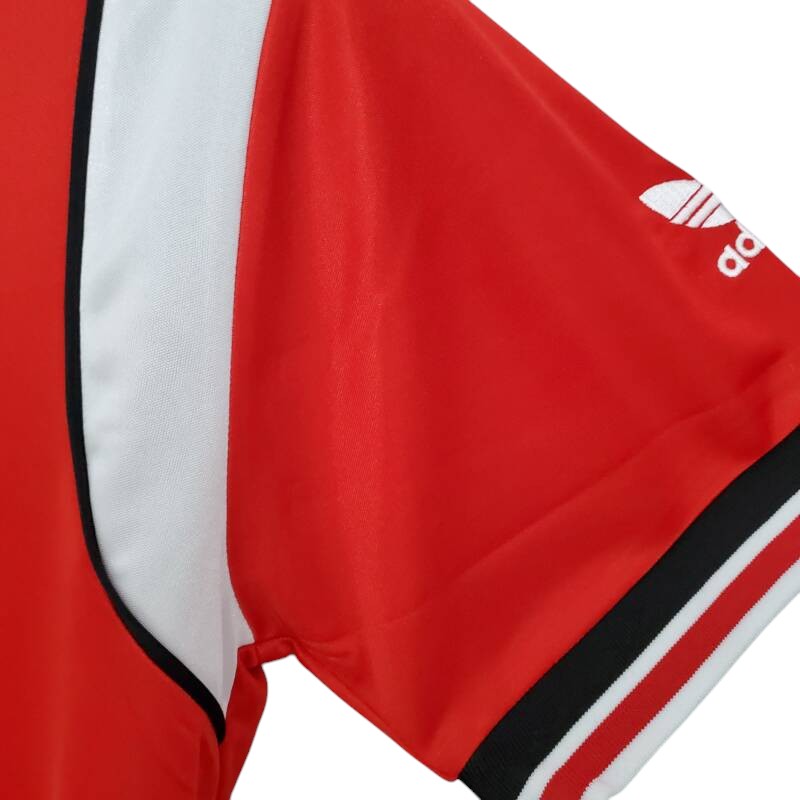 Camiseta Manchester United 1985/86