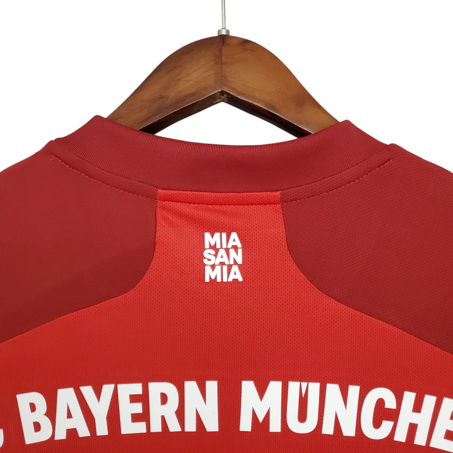 Camiseta Bayern Munich 2021/22