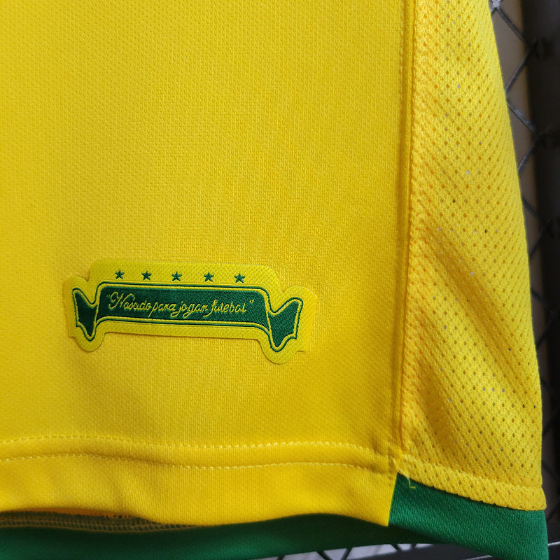 Camiseta Brasil retro 2006