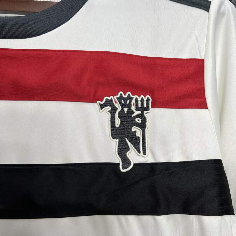 Camiseta Manchester United Tercera equipación  24-25